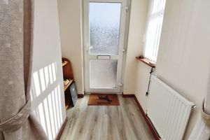 MALTINGS ROAD- click for photo gallery